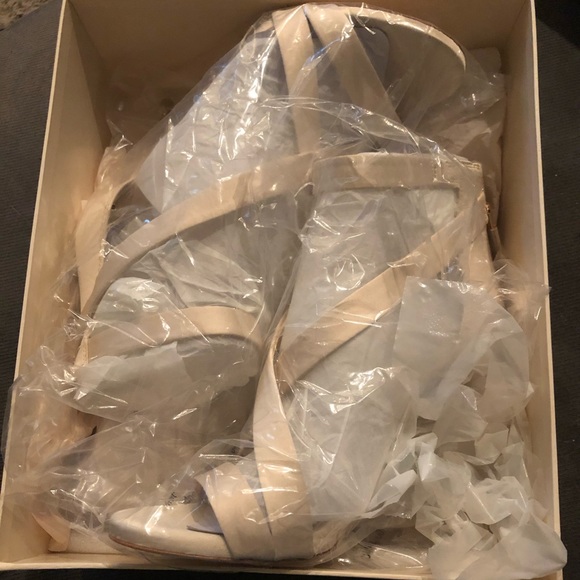 High Highs - Picture 2 of 2